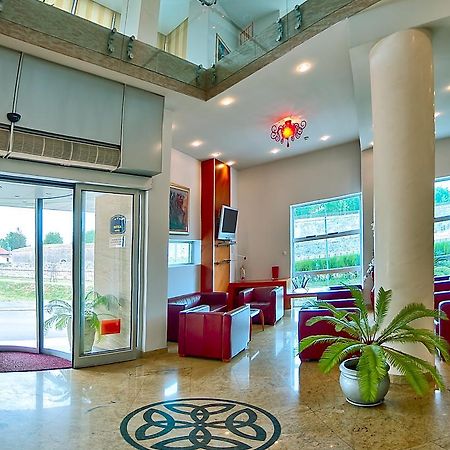 Hotel Niski Cvet Экстерьер фото