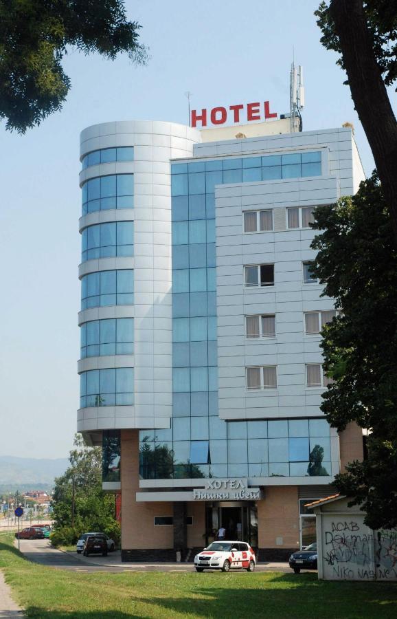 Hotel Niski Cvet Экстерьер фото